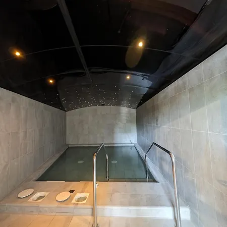 Des Thermes Des Fumades Hotel
