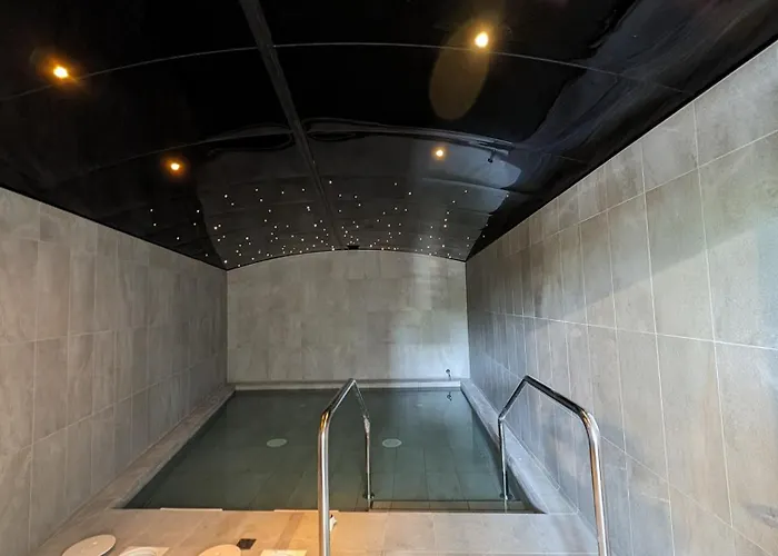 Des Thermes Des Fumades Hotel
